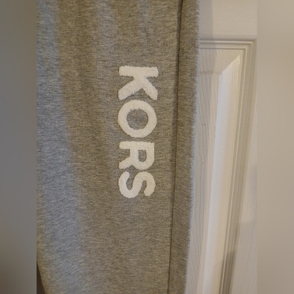 NWT Michael Kors Gray Sweatpant Joggers - Picture 5 of 7